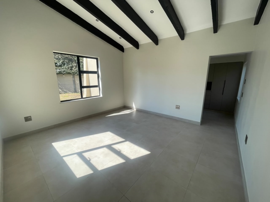 3 Bedroom Property for Sale in Beyers Park Gauteng