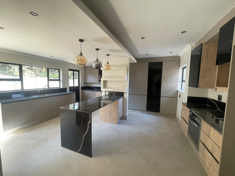 3 Bedroom Property for Sale in Beyers Park Gauteng