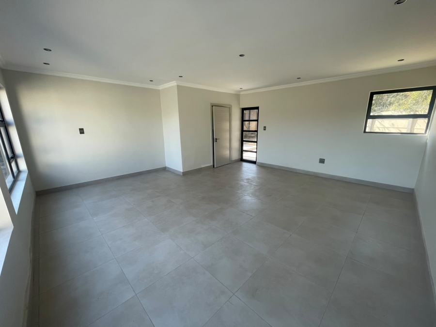 3 Bedroom Property for Sale in Beyers Park Gauteng