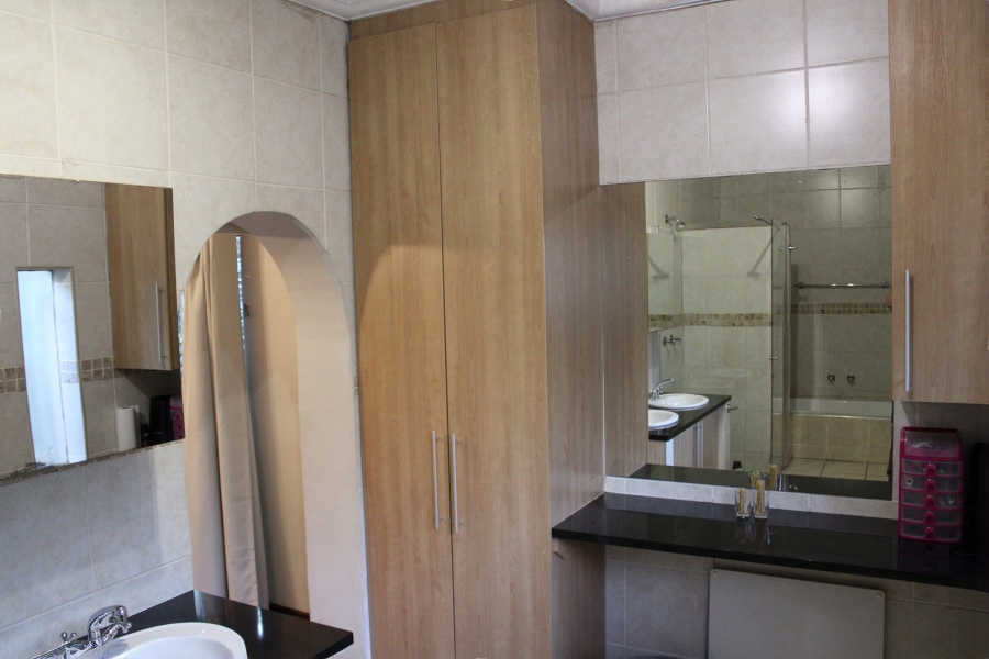 3 Bedroom Property for Sale in Rietondale Gauteng