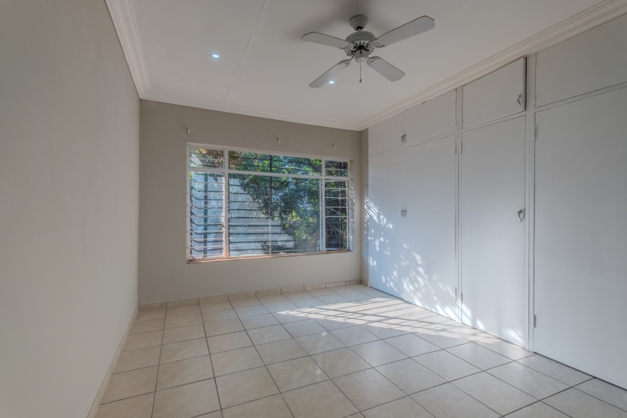 3 Bedroom Property for Sale in Garsfontein Gauteng