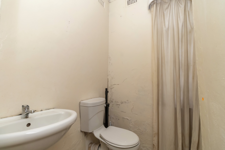 10 Bedroom Property for Sale in Westdene Gauteng