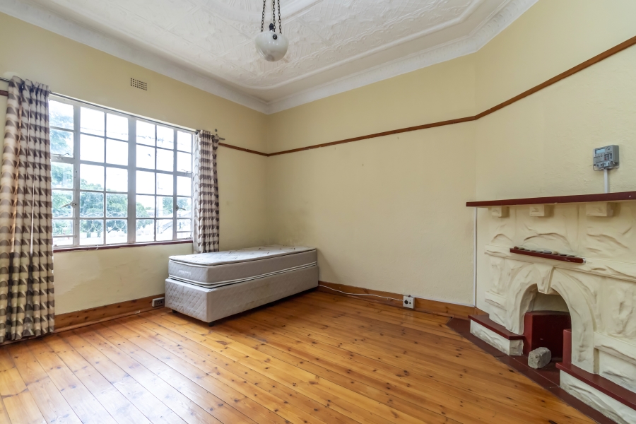 10 Bedroom Property for Sale in Westdene Gauteng