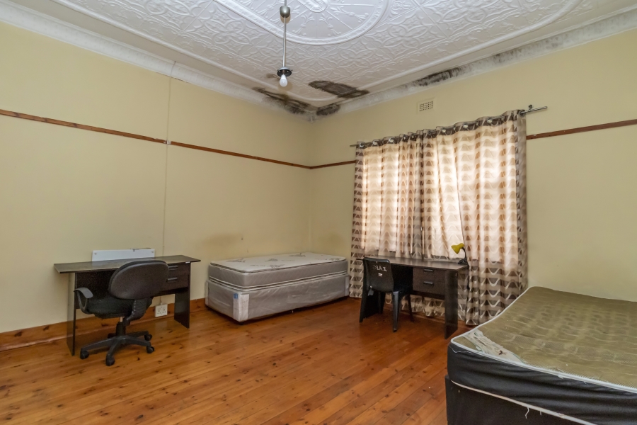 10 Bedroom Property for Sale in Westdene Gauteng