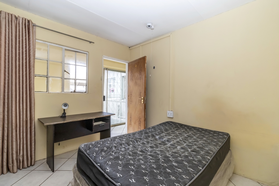 10 Bedroom Property for Sale in Westdene Gauteng