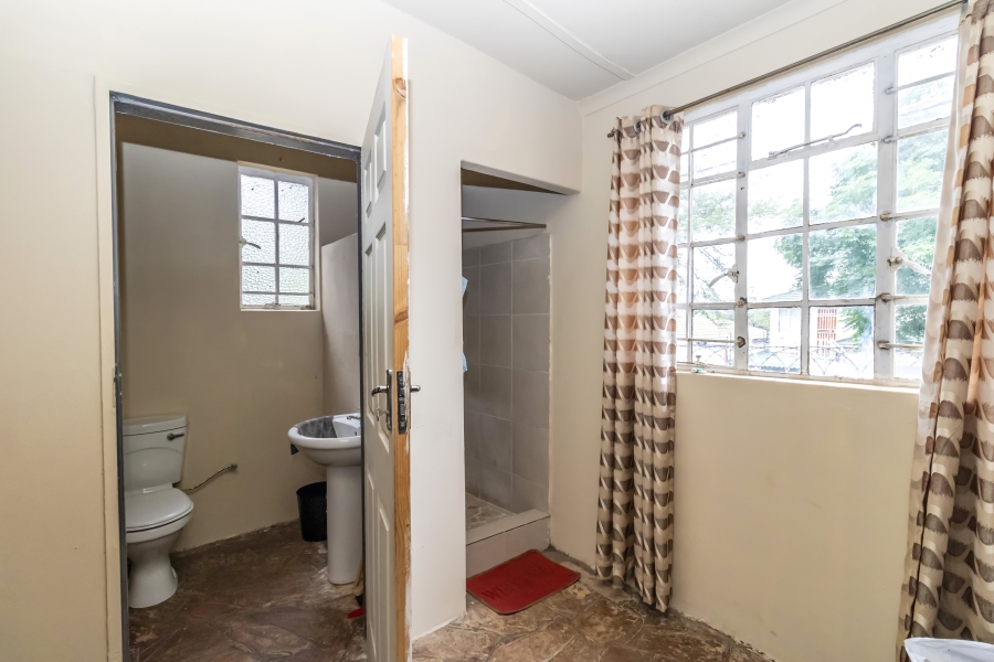 10 Bedroom Property for Sale in Westdene Gauteng