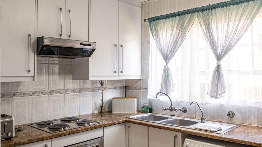 3 Bedroom Property for Sale in Meyersdal Gauteng