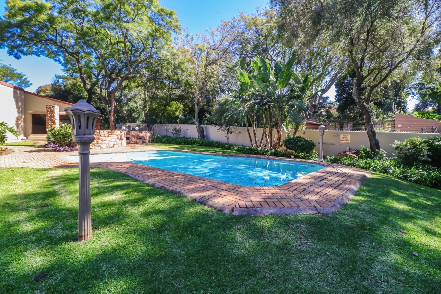 To Let 2 Bedroom Property for Rent in Morningside Gauteng
