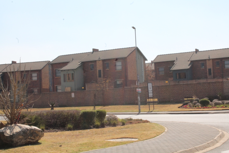 2 Bedroom Property for Sale in Alveda Park Gauteng