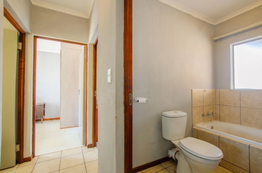 3 Bedroom Property for Sale in The Orchards Gauteng