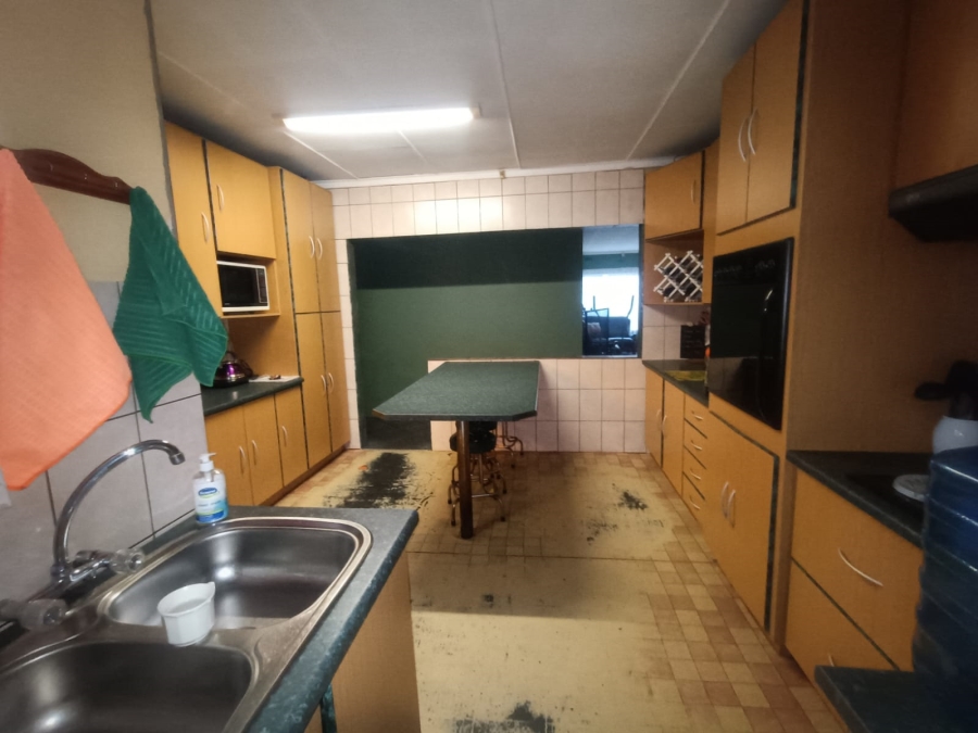 4 Bedroom Property for Sale in Vanderbijlpark CE 2 Gauteng