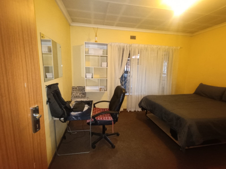 4 Bedroom Property for Sale in Vanderbijlpark CE 2 Gauteng