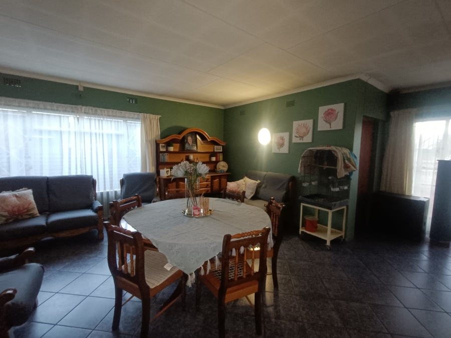 4 Bedroom Property for Sale in Vanderbijlpark CE 2 Gauteng