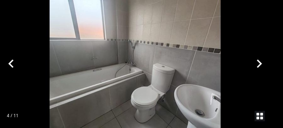 To Let 2 Bedroom Property for Rent in Kenleaf Gauteng