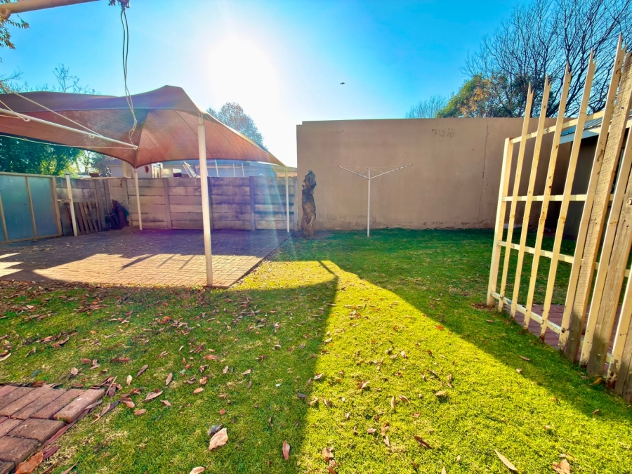 To Let 1 Bedroom Property for Rent in Brakpan Central Gauteng