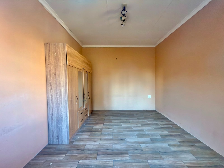 To Let 1 Bedroom Property for Rent in Brakpan Central Gauteng