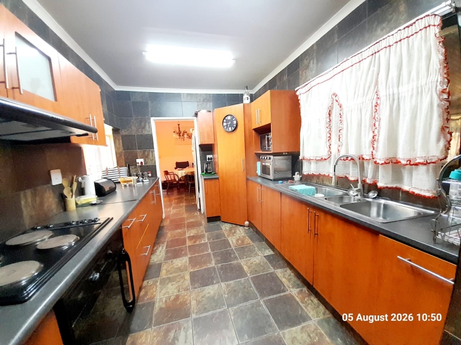 4 Bedroom Property for Sale in Pretoria North Gauteng