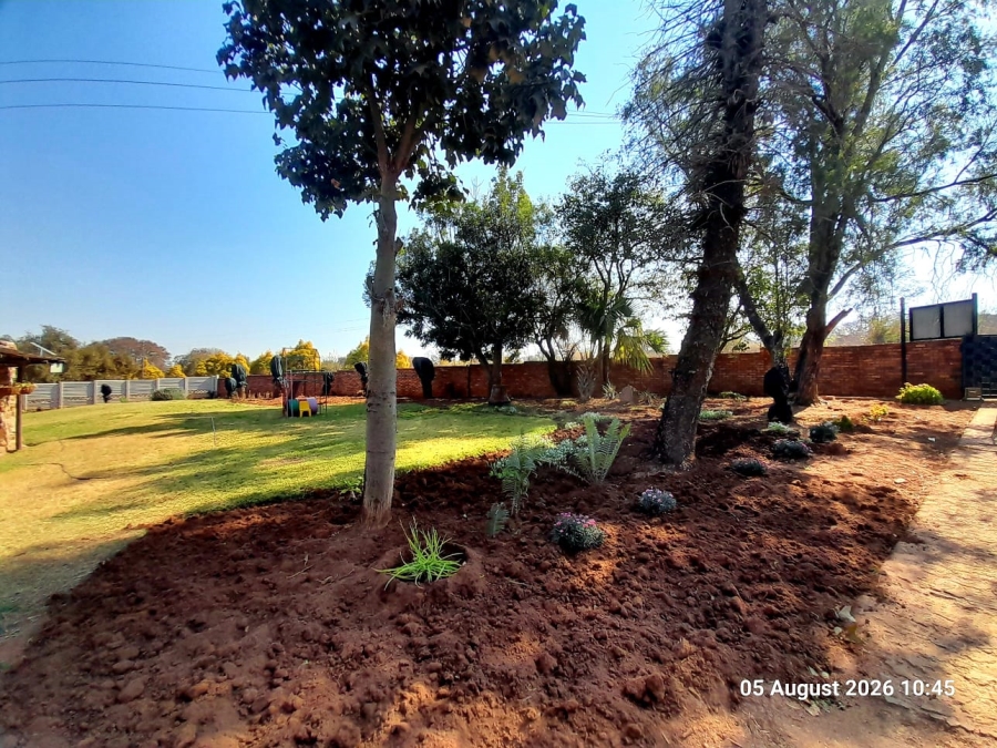 4 Bedroom Property for Sale in Pretoria North Gauteng