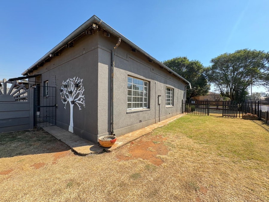 3 Bedroom Property for Sale in Brakpan Central Gauteng