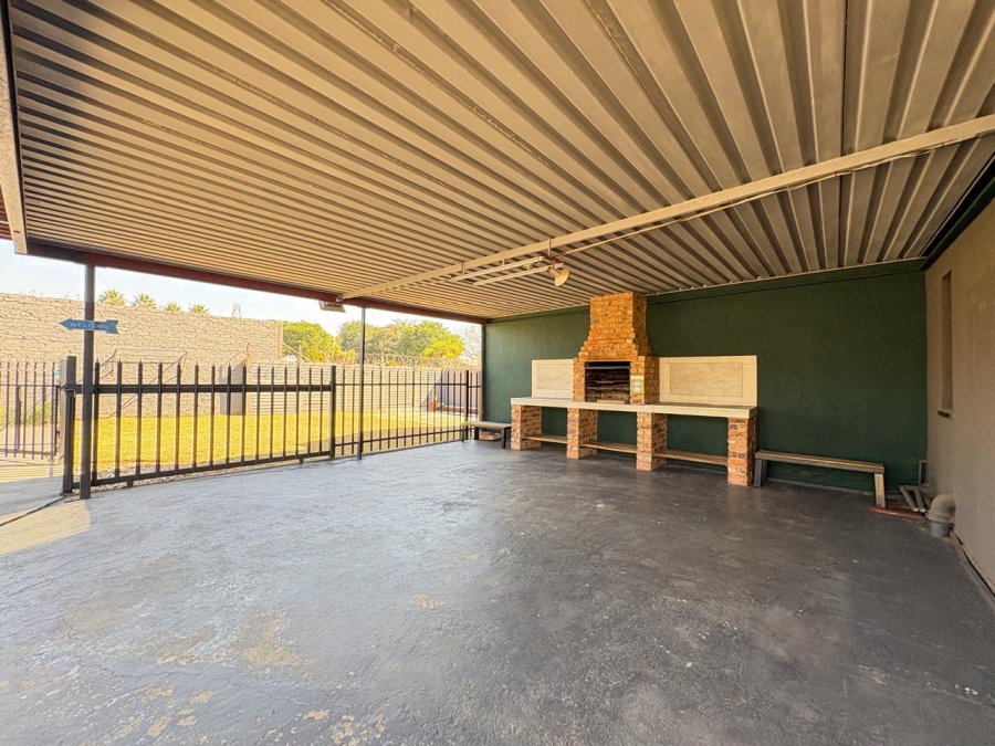 3 Bedroom Property for Sale in Brakpan Central Gauteng