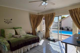 5 Bedroom Property for Sale in Glen Marais Gauteng