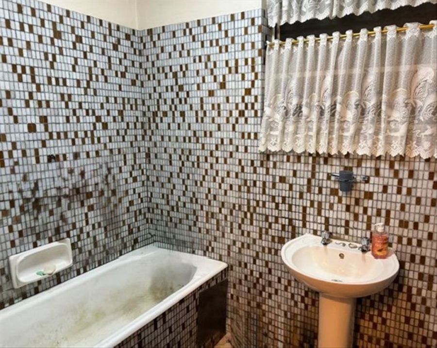 2 Bedroom Property for Sale in Benoni Central Gauteng