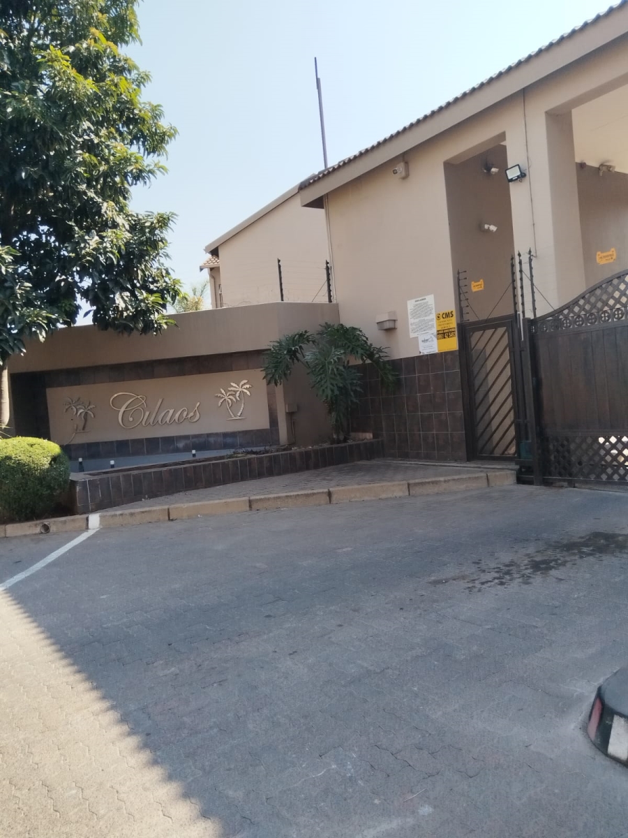 To Let 2 Bedroom Property for Rent in Bonaero Park Gauteng