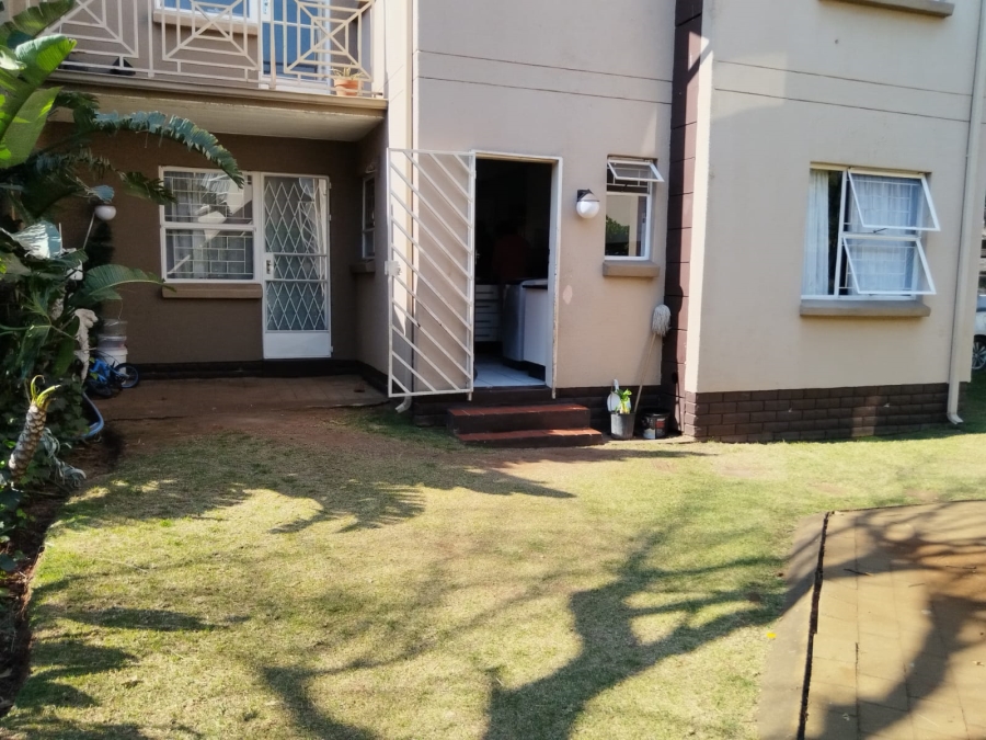 To Let 2 Bedroom Property for Rent in Bonaero Park Gauteng