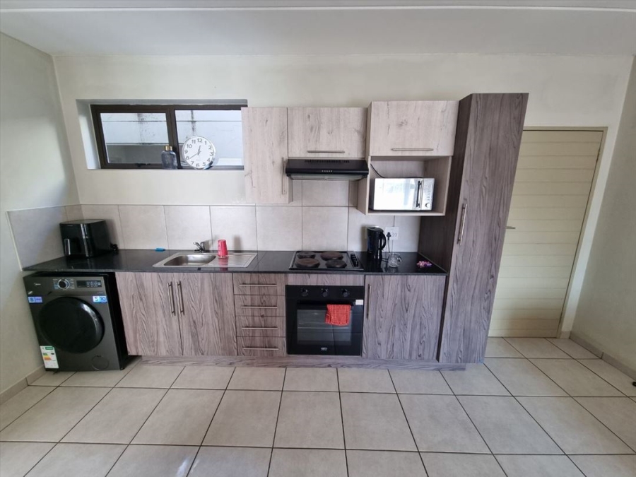 1 Bedroom Property for Sale in Norton Home Estate AH Gauteng