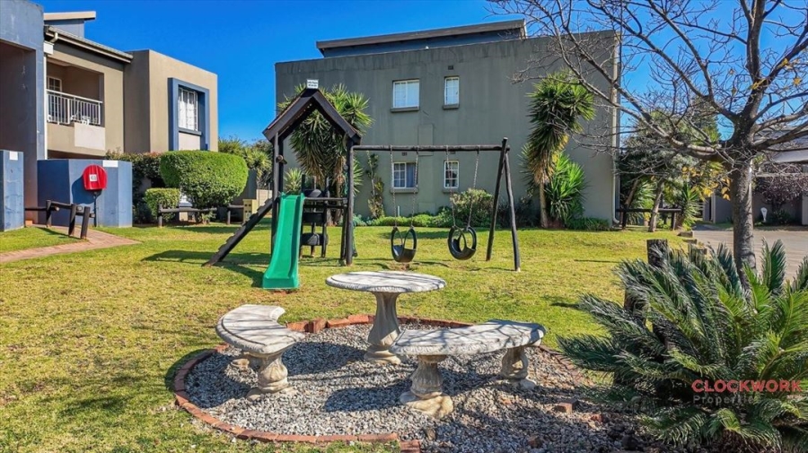 2 Bedroom Property for Sale in Brentwood Gauteng