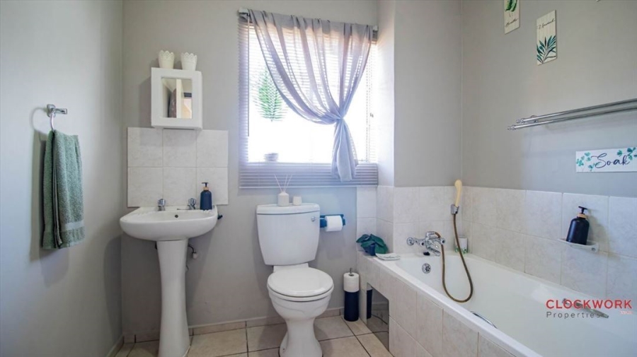 2 Bedroom Property for Sale in Brentwood Gauteng