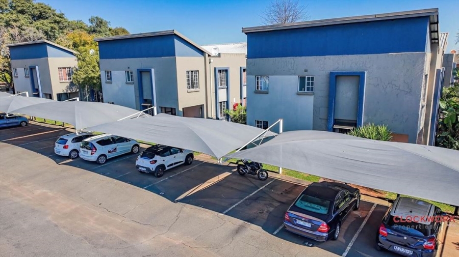 2 Bedroom Property for Sale in Brentwood Gauteng