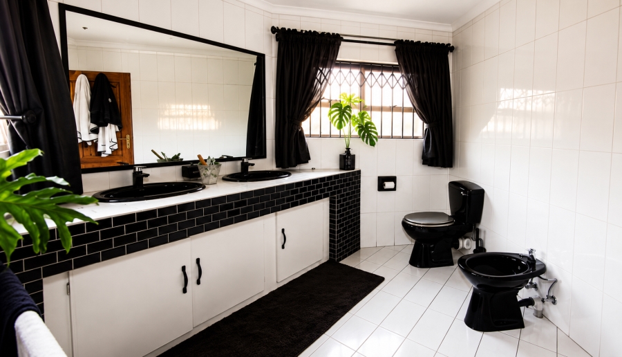 3 Bedroom Property for Sale in Sunward Park Gauteng