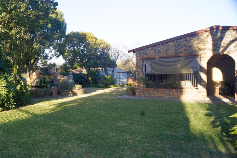 3 Bedroom Property for Sale in Sonland Park Gauteng