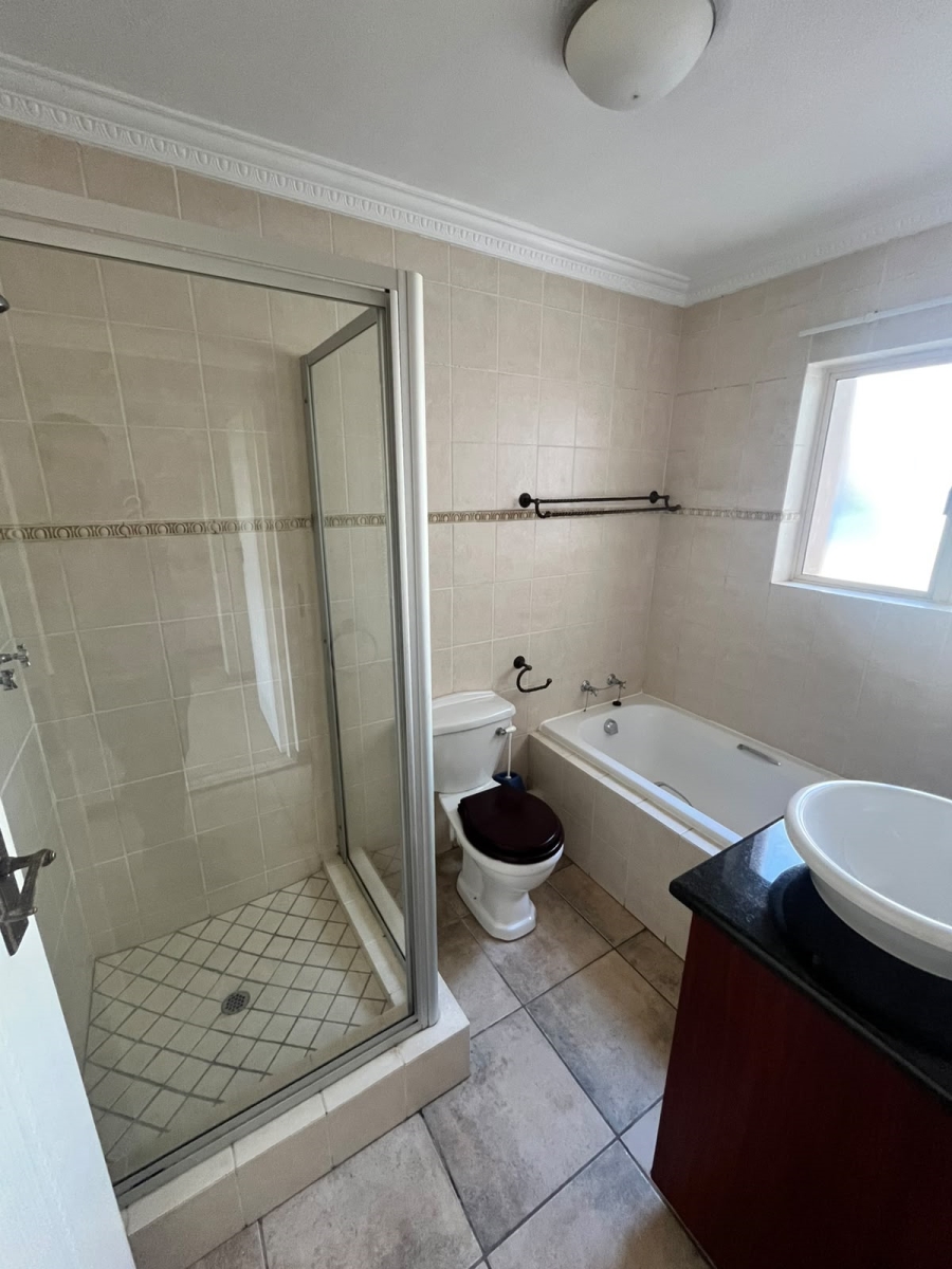 2 Bedroom Property for Sale in Boardwalk Gauteng