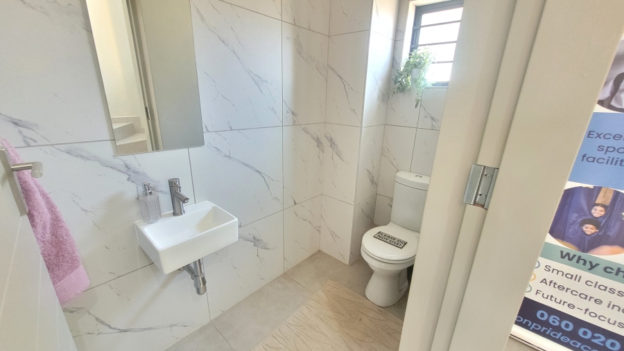 3 Bedroom Property for Sale in Nietgedacht Gauteng