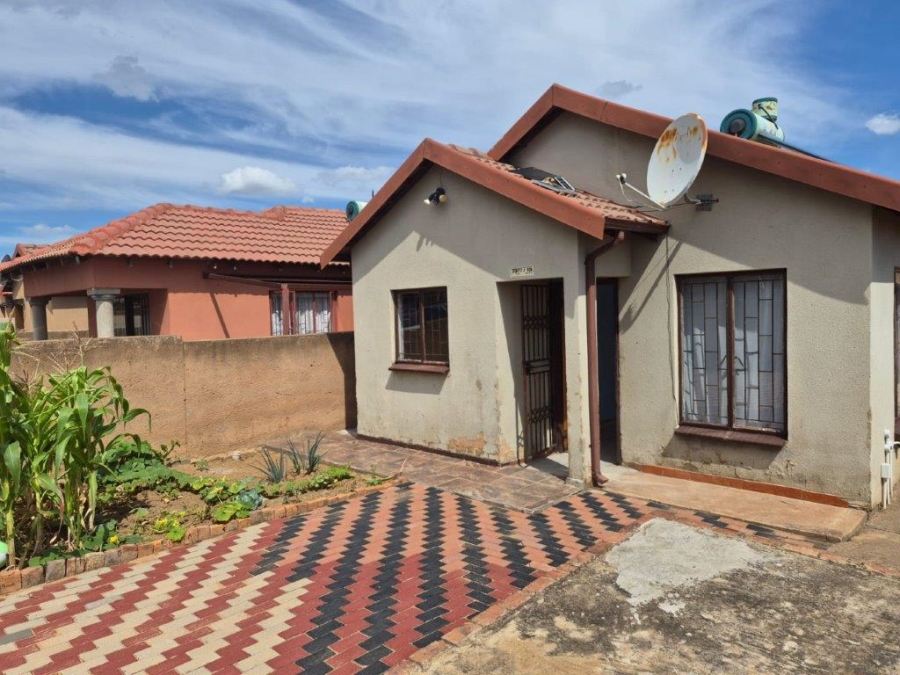 2 Bedroom Property for Sale in Soshanguve East Gauteng