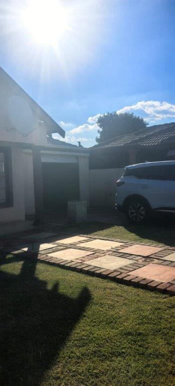 2 Bedroom Property for Sale in Soshanguve VV Gauteng
