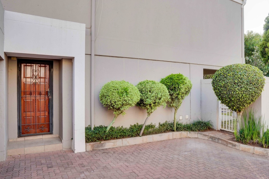 3 Bedroom Property for Sale in Bryanston Gauteng