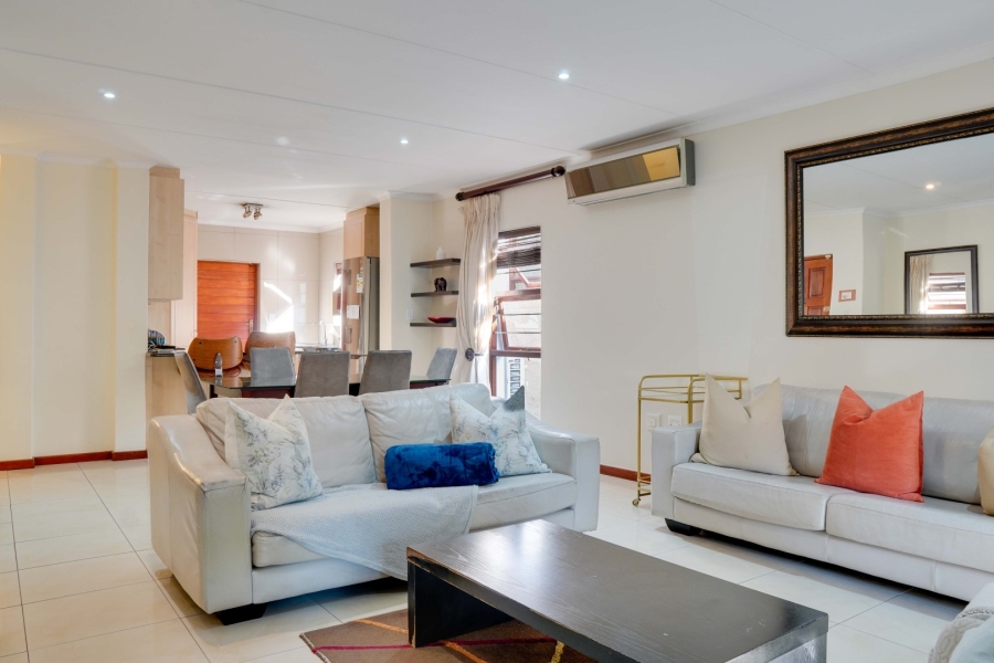 3 Bedroom Property for Sale in Bryanston Gauteng