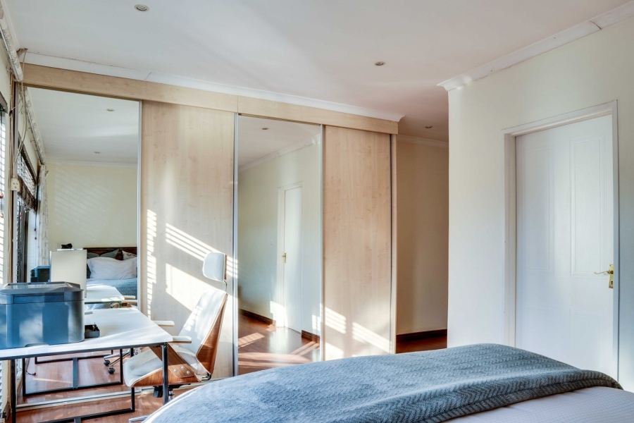 3 Bedroom Property for Sale in Bryanston Gauteng