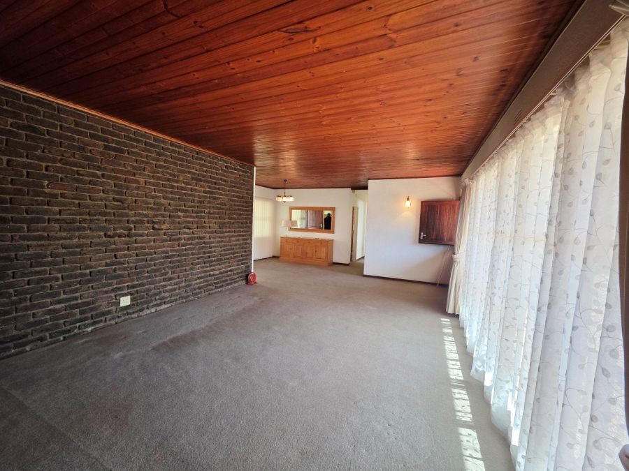 3 Bedroom Property for Sale in Kensington B Gauteng