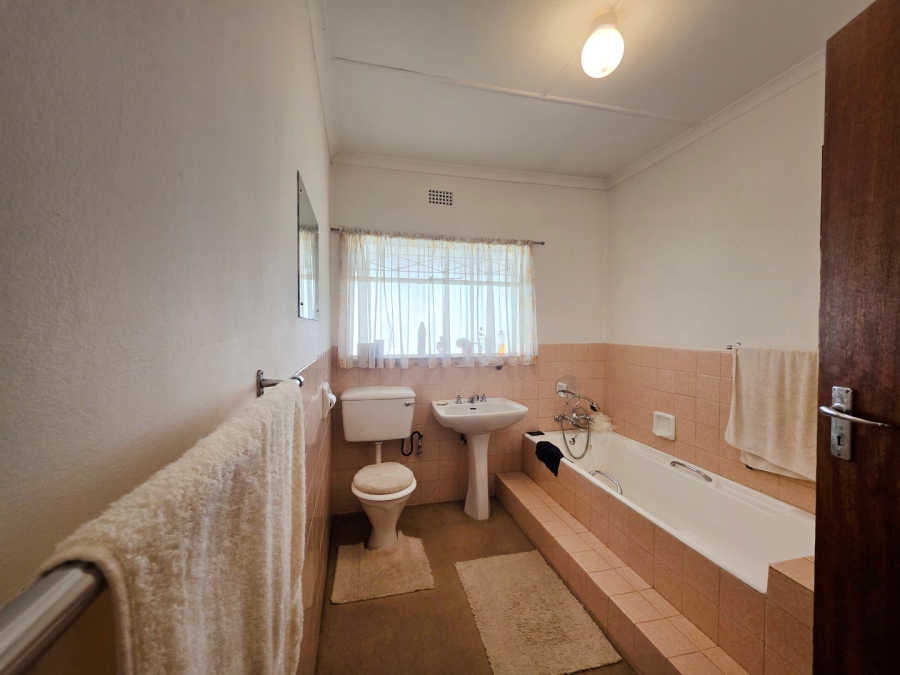 3 Bedroom Property for Sale in Kensington B Gauteng