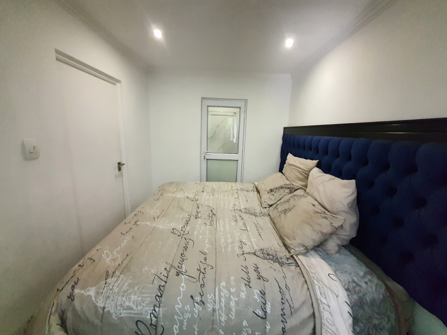 1 Bedroom Property for Sale in Morningside Gauteng
