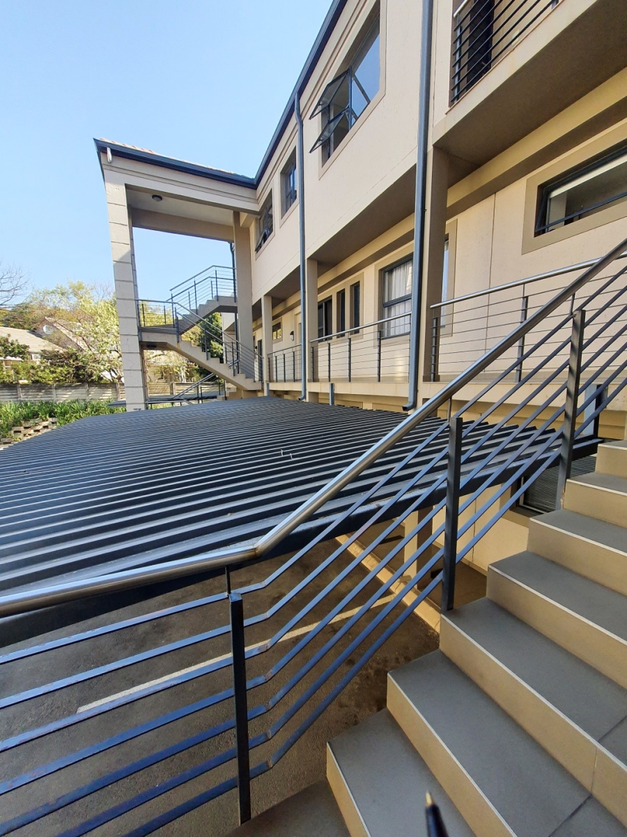 1 Bedroom Property for Sale in Morningside Gauteng