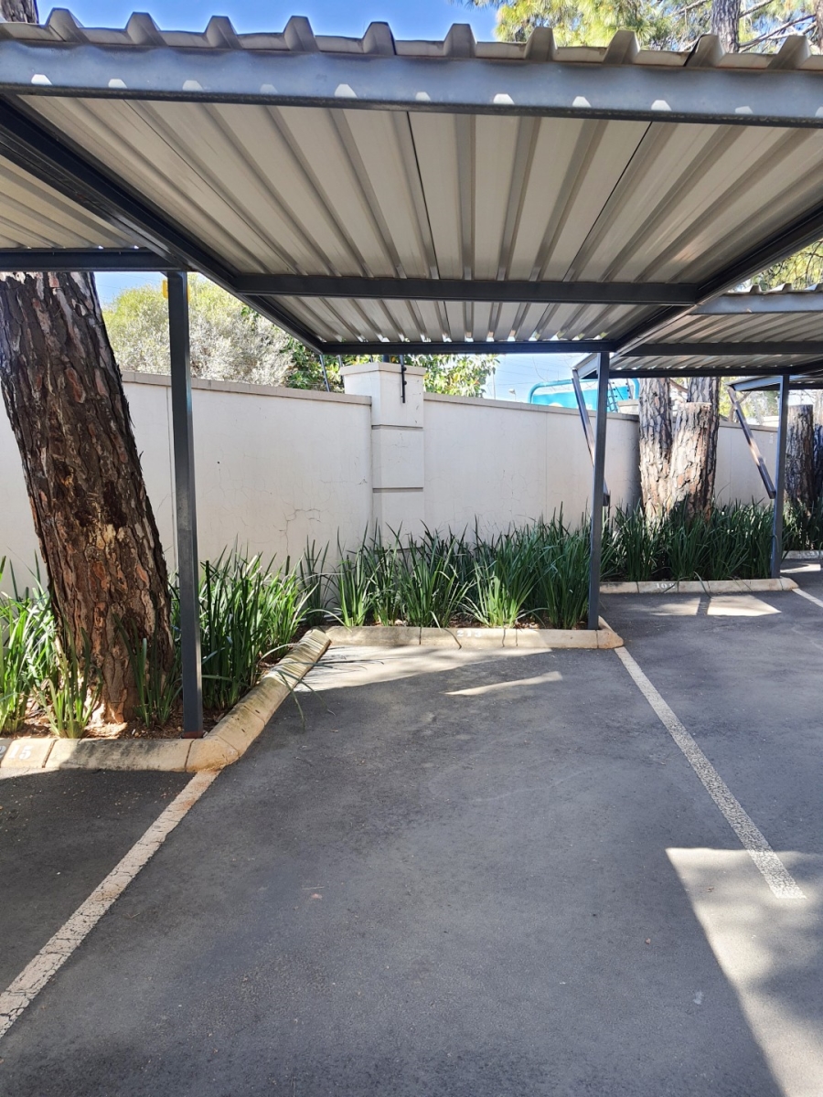 1 Bedroom Property for Sale in Morningside Gauteng