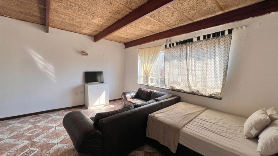 1 Bedroom Property for Sale in Windsor East Gauteng
