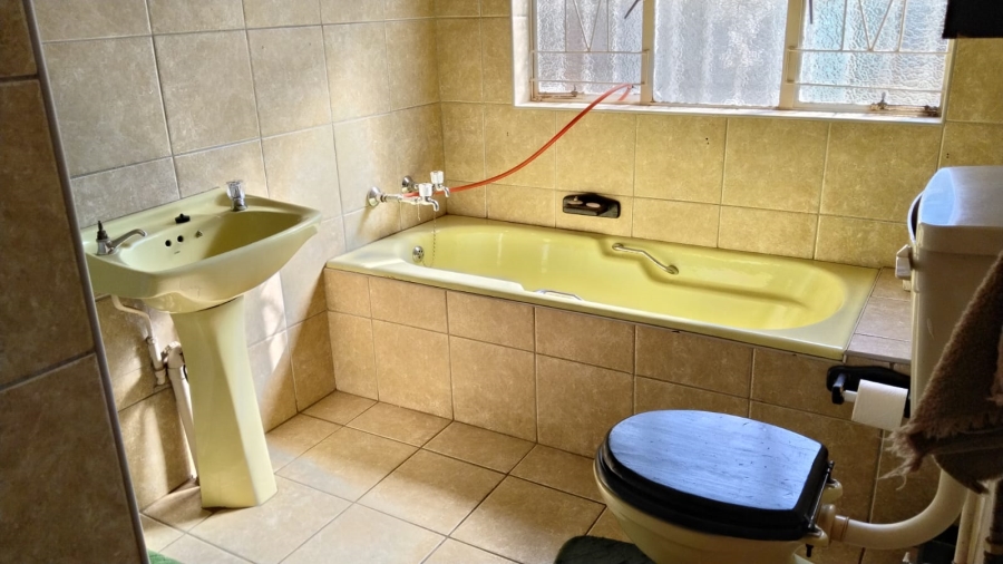 3 Bedroom Property for Sale in Randgate Gauteng