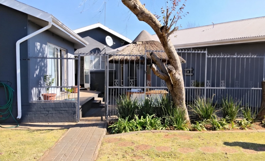 3 Bedroom Property for Sale in Randgate Gauteng