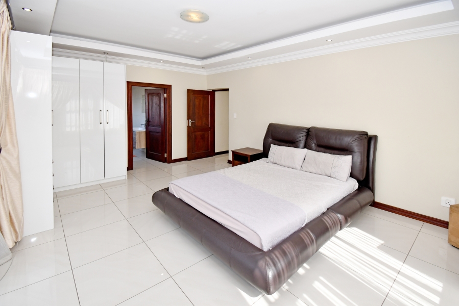5 Bedroom Property for Sale in Blue Valley Golf Estate Gauteng